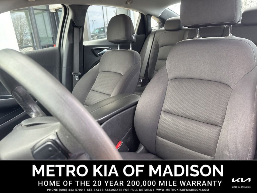 Used 2023 Chevrolet Malibu LT image 16