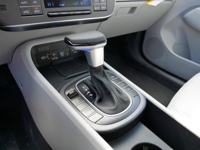 New 2026 Hyundai Kona SEL Sport AWD/4WD image 9