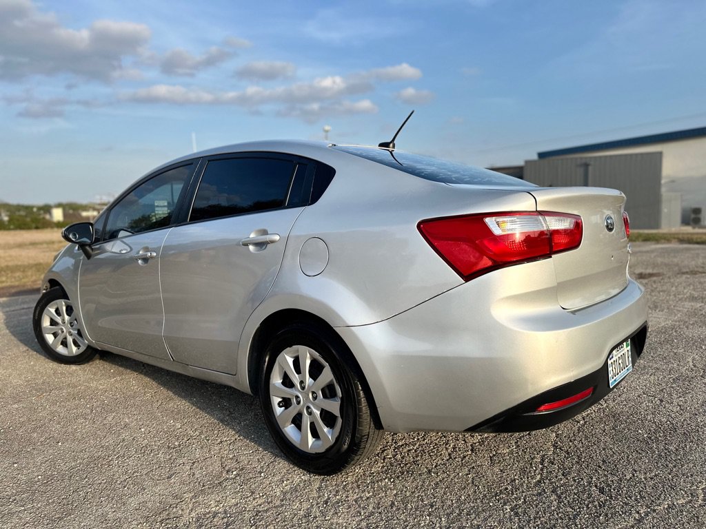 Used 2014 Kia Rio LX FWD image 12