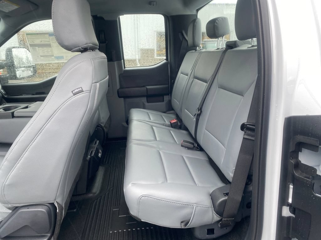 New 2026 Ford F250 XL w/ XL Chrome Package AWD/4WD image 28