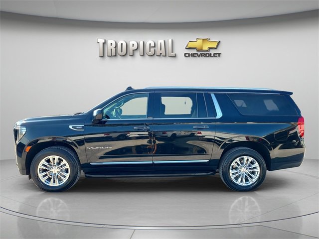 Used 2024 GMC Yukon XL SLT image 2