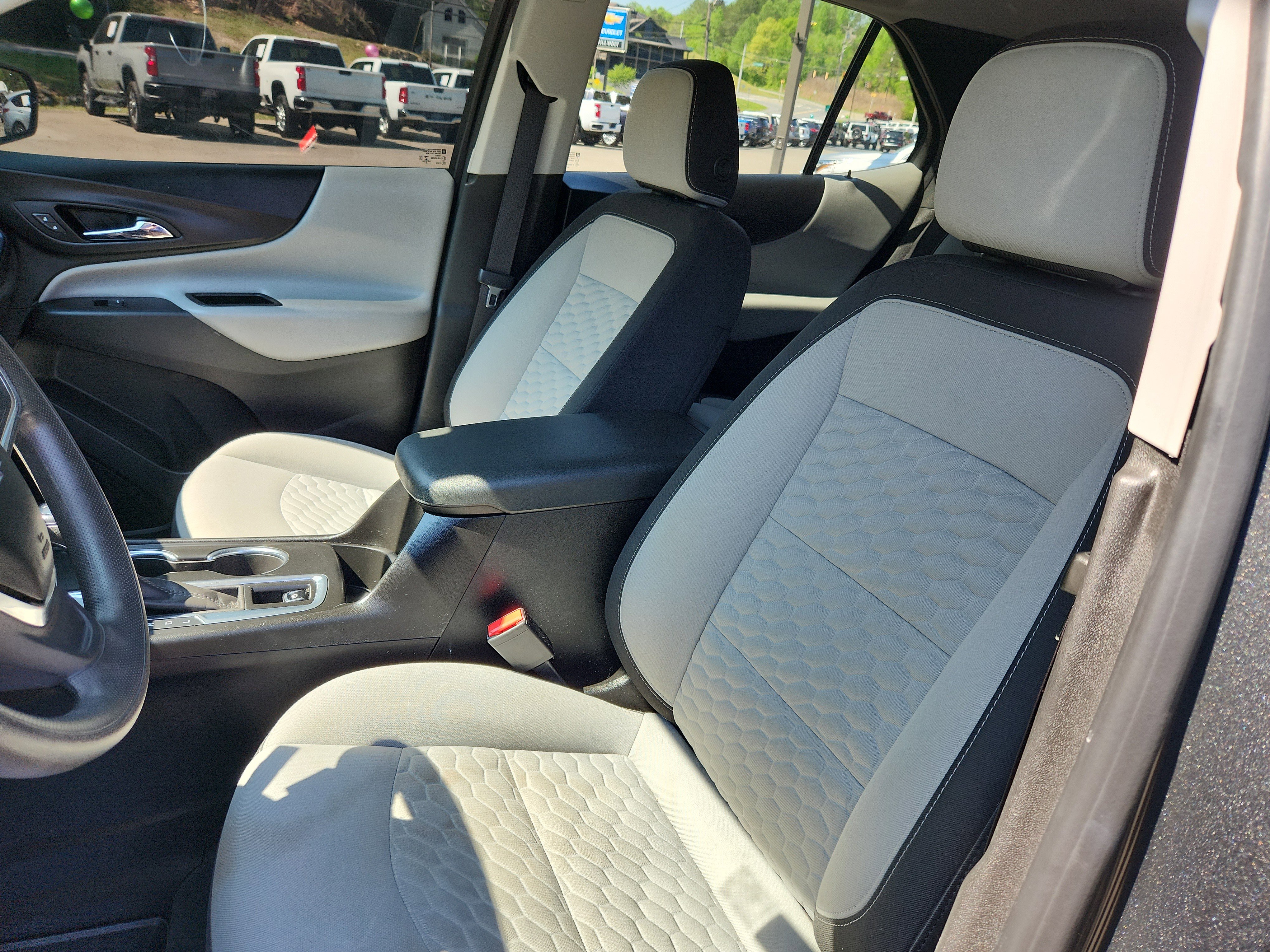 Used 2021 Chevrolet Equinox LS w/ LS Convenience Package FWD image 22