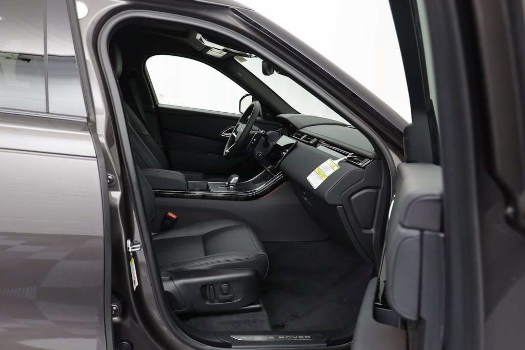 New 2026 Land Rover Range Rover Velar Dynamic SE image 20