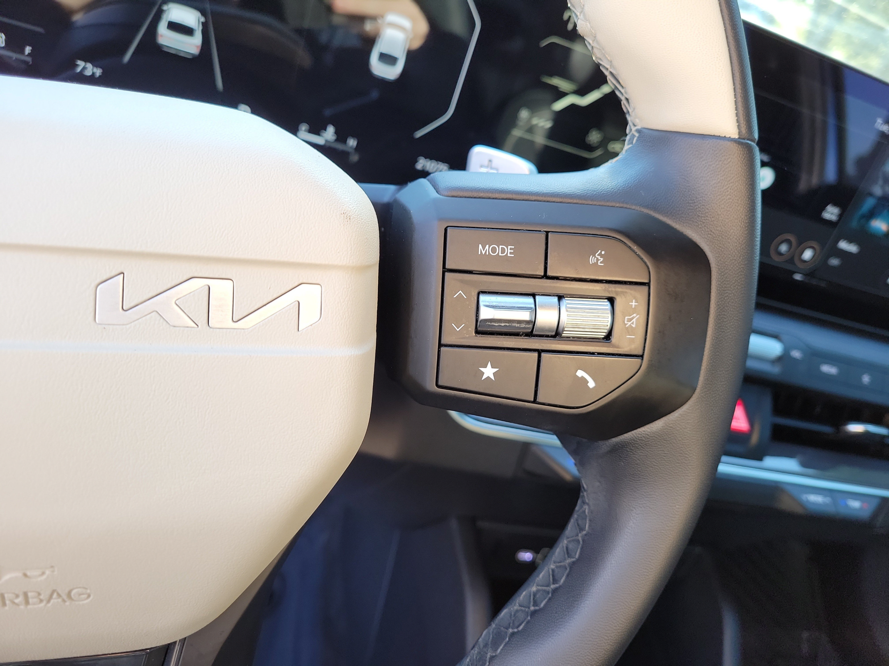 Certified 2025 Kia K4 EX FWD image 26