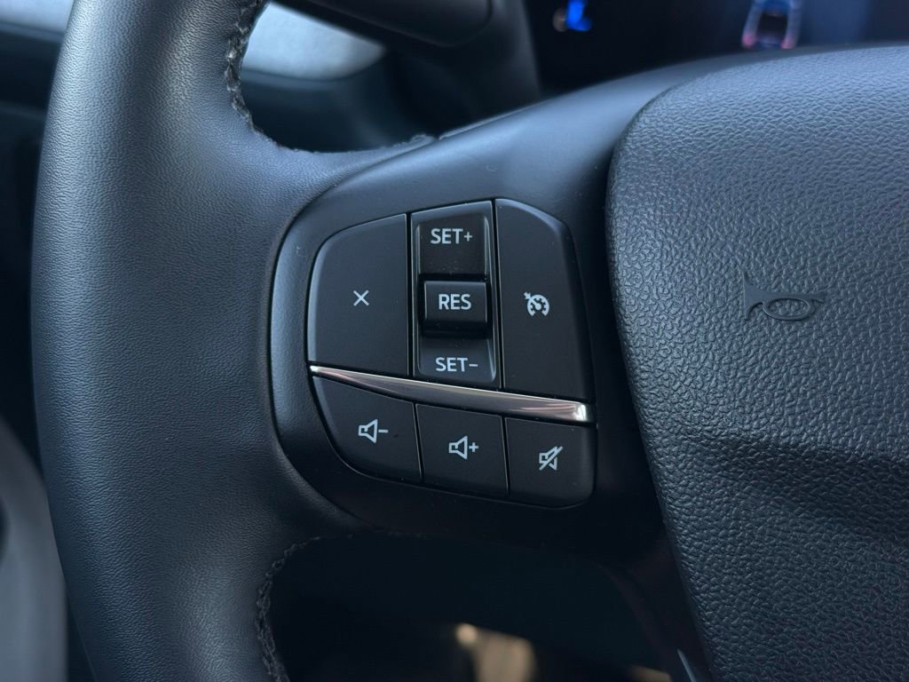 Used 2025 Ford Maverick XLT w/ XLT Luxury Package image 32