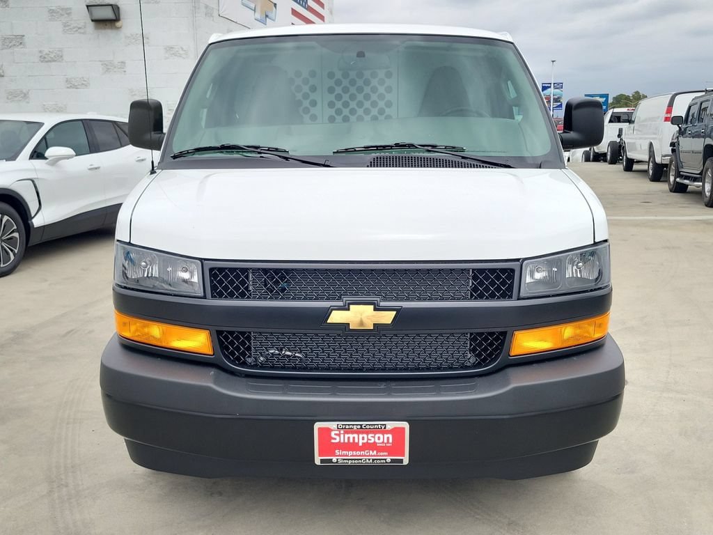 New 2026 Chevrolet Express 2500 w/ Driver Convenience Package RWD image 22