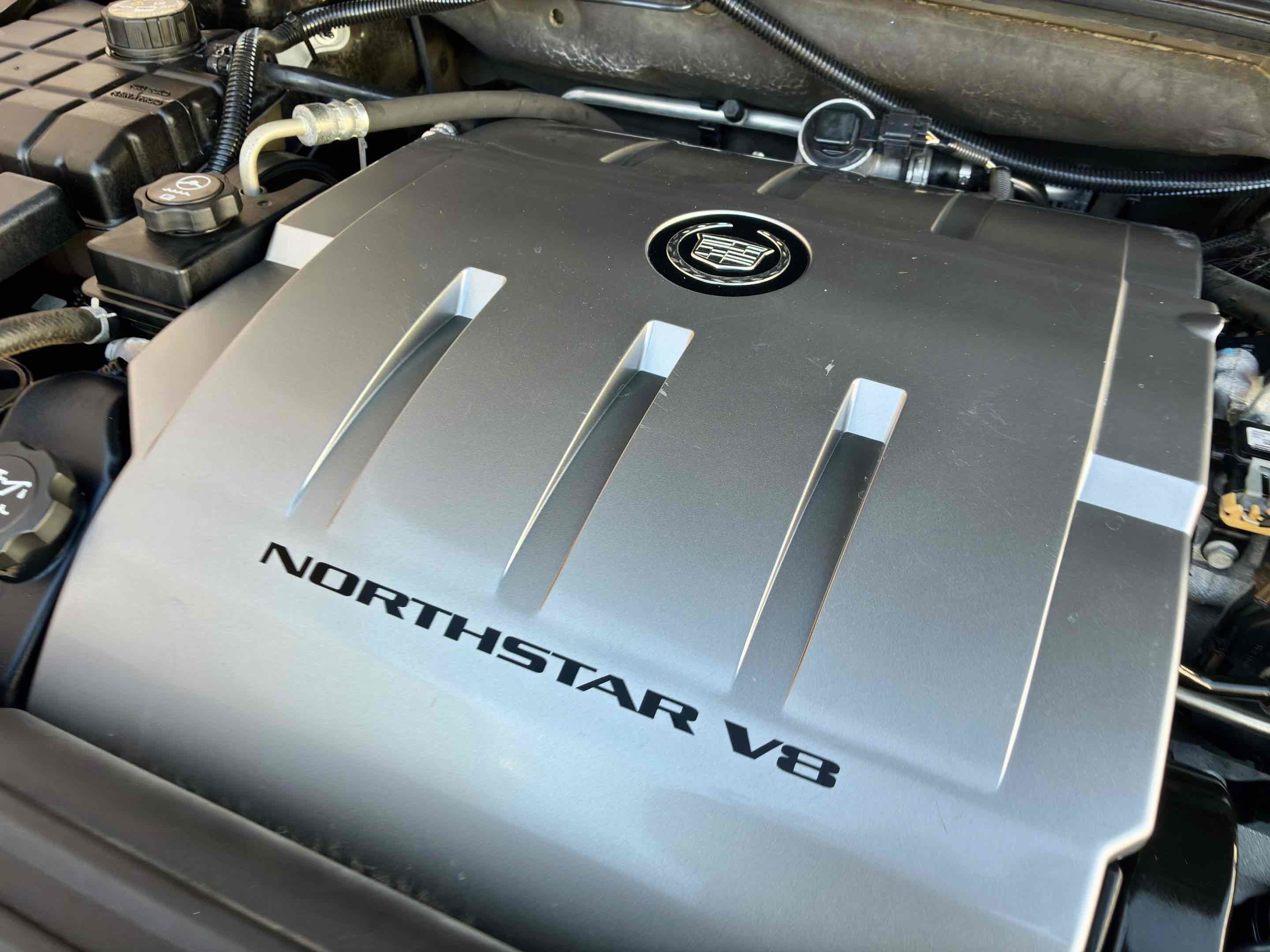 Used 2011 Cadillac DTS Luxury FWD image 48