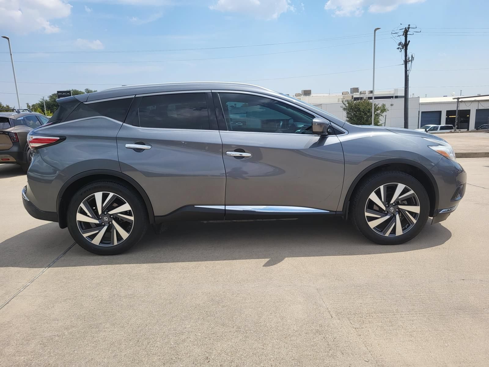Certified 2017 Nissan Murano Platinum w/ Platinum Technology Package FWD image 5