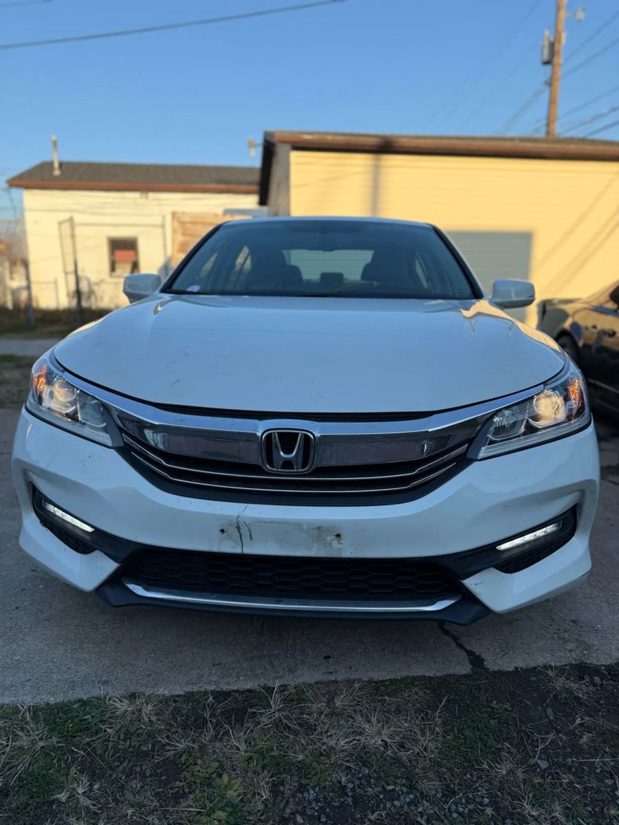 Used 2017 Honda Accord EX-L image 20