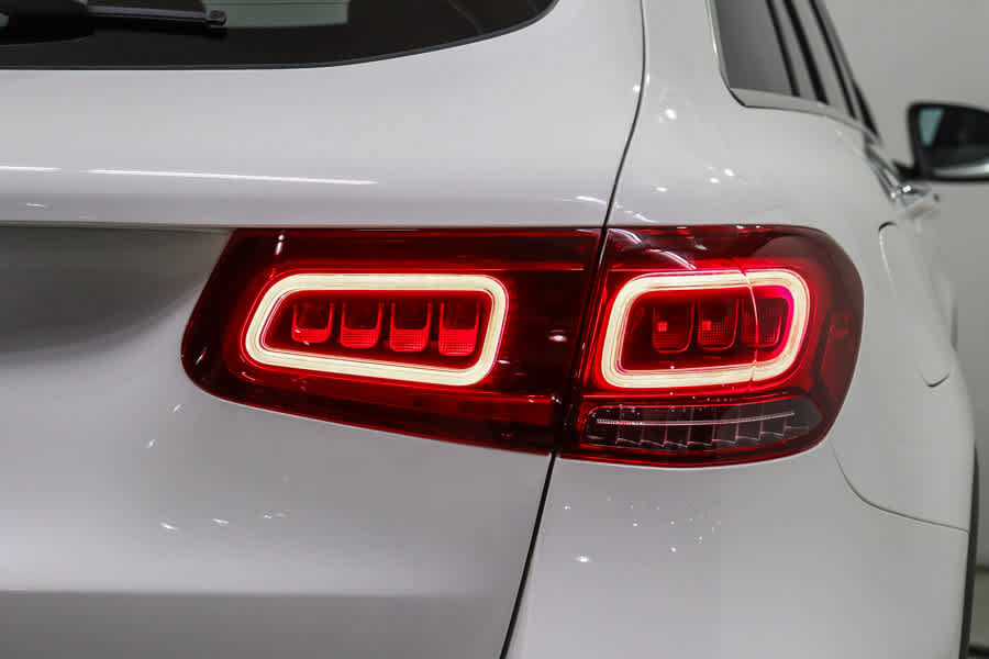 Certified 2022 Mercedes-Benz GLC 300 image 7