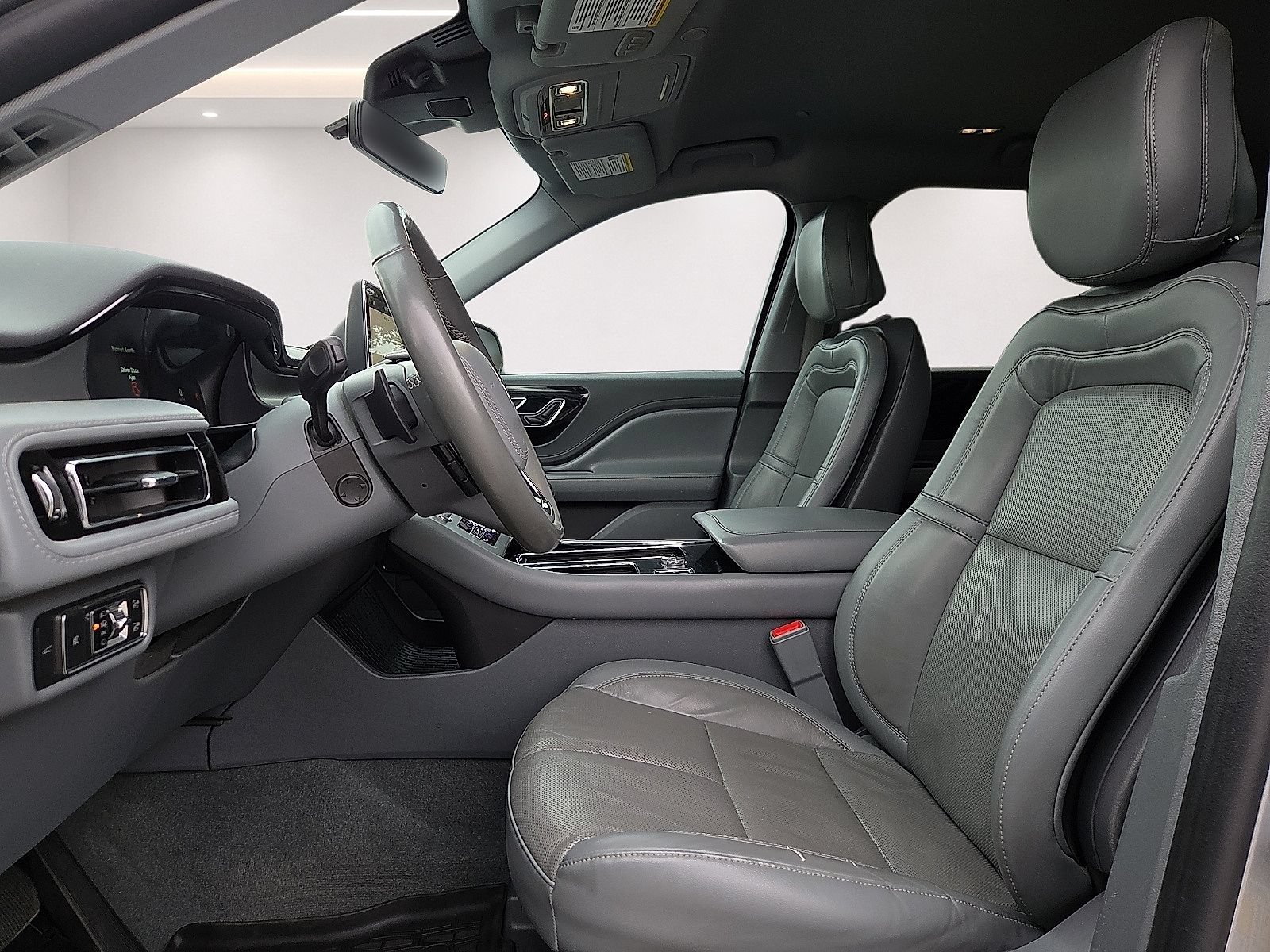 Used 2020 Lincoln Aviator Reserve w/ Elements Package Plus AWD/4WD image 15