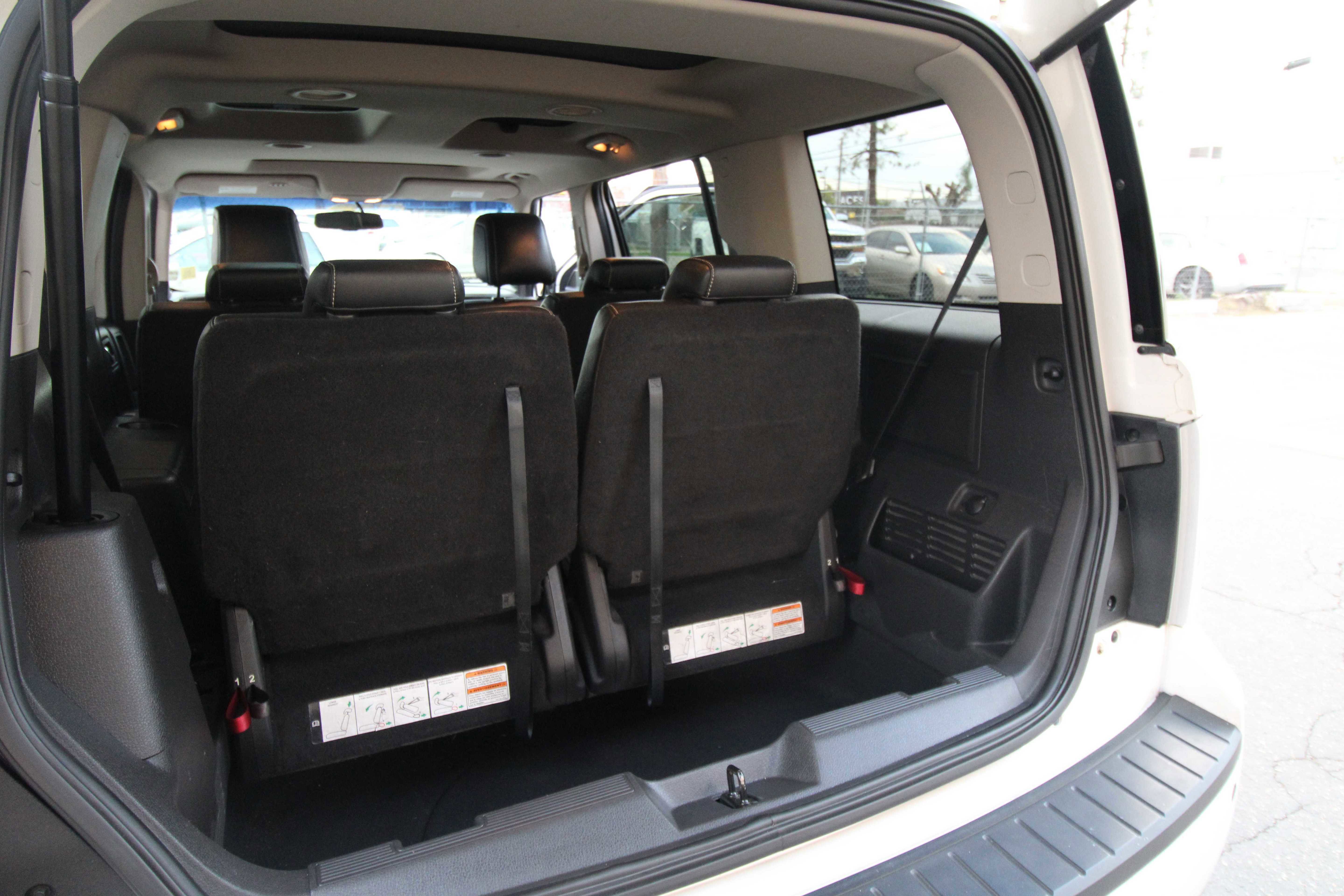 Used 2010 Ford Flex Limited image 31