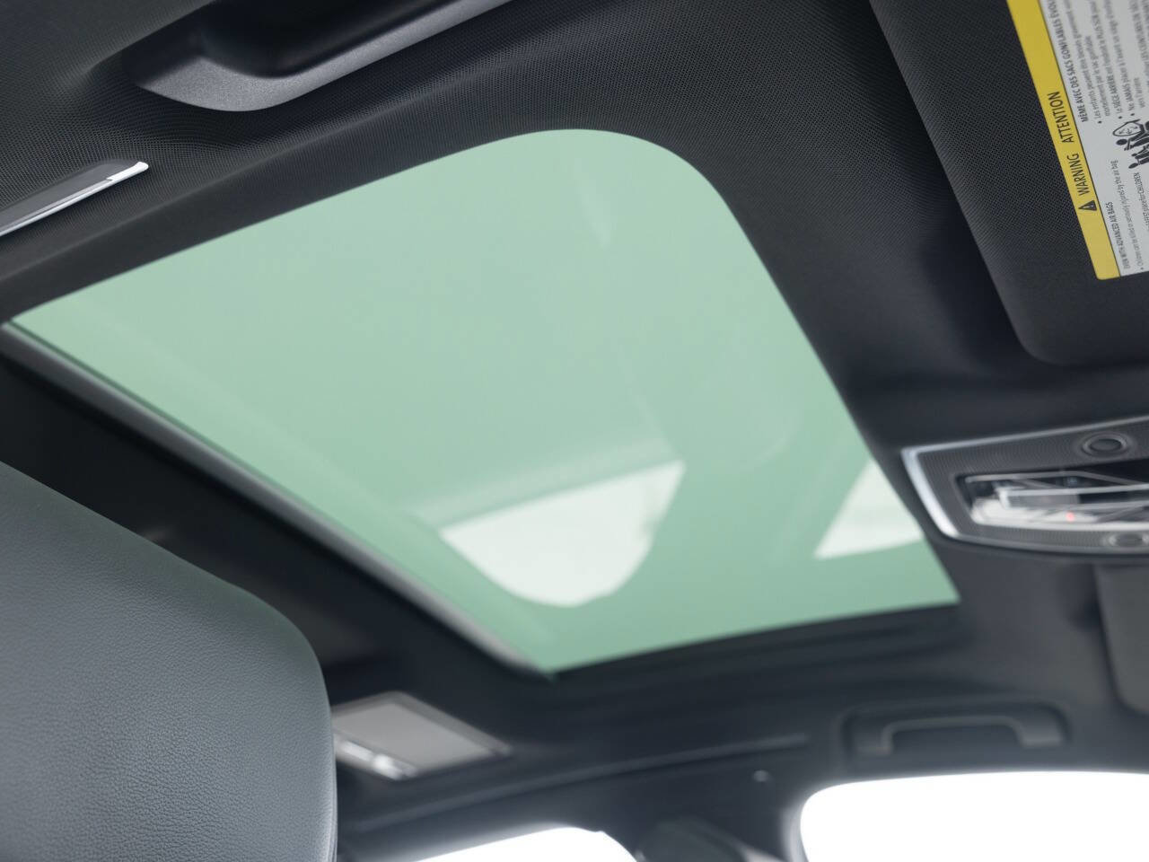 Used 2020 Audi A8 L 4.0T w/ Executive Package image 32