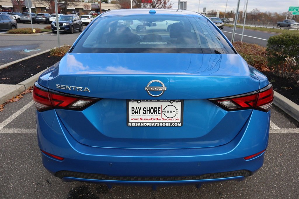 Certified 2025 Nissan Sentra SV image 7