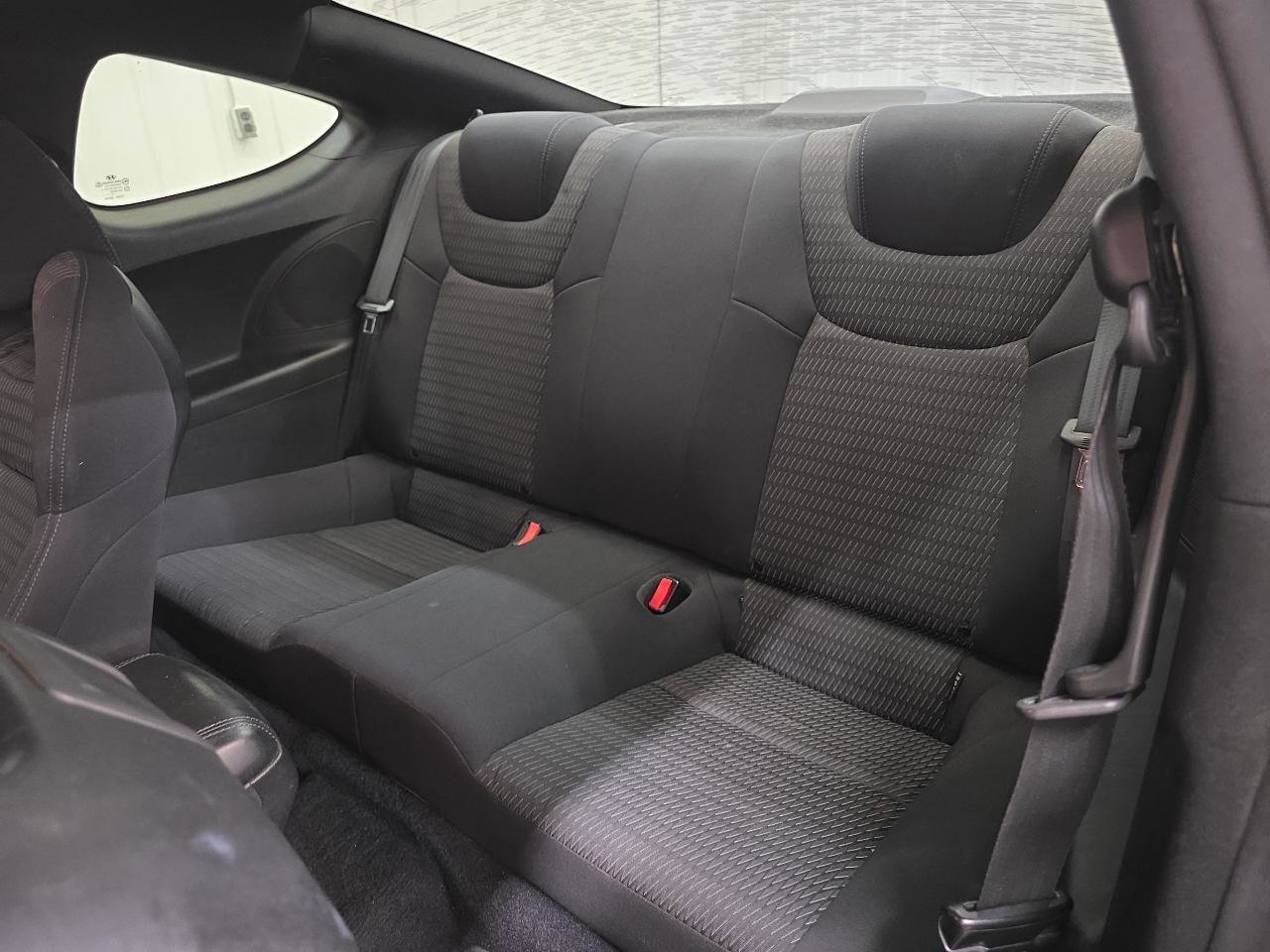 Used 2013 Hyundai Genesis 2.0T image 28