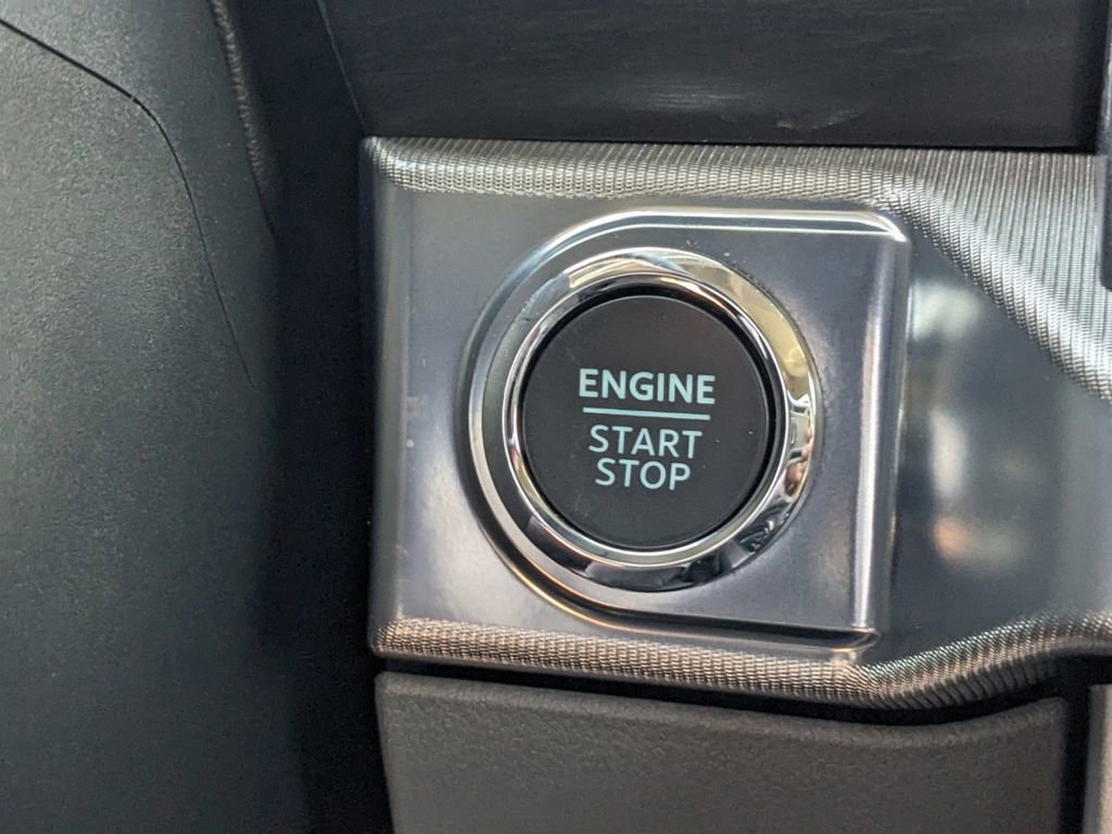 New 2025 Ford F150 Lariat w/ Equipment Group 501A Mid image 32