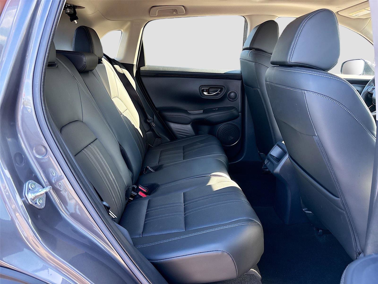 Certified 2023 Honda HR-V EX-L image 30