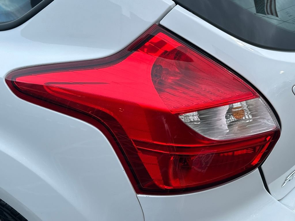 Used 2014 Ford Focus ST w/ Equipment Group 202A image 10