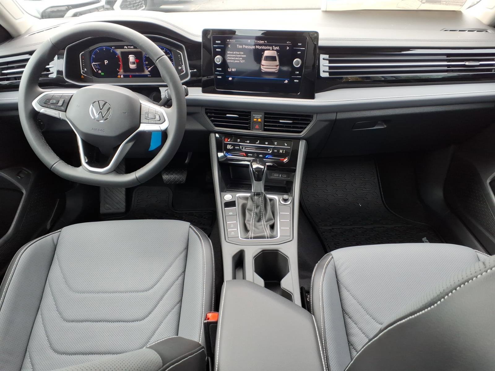 New 2026 Volkswagen Jetta SEL image 8