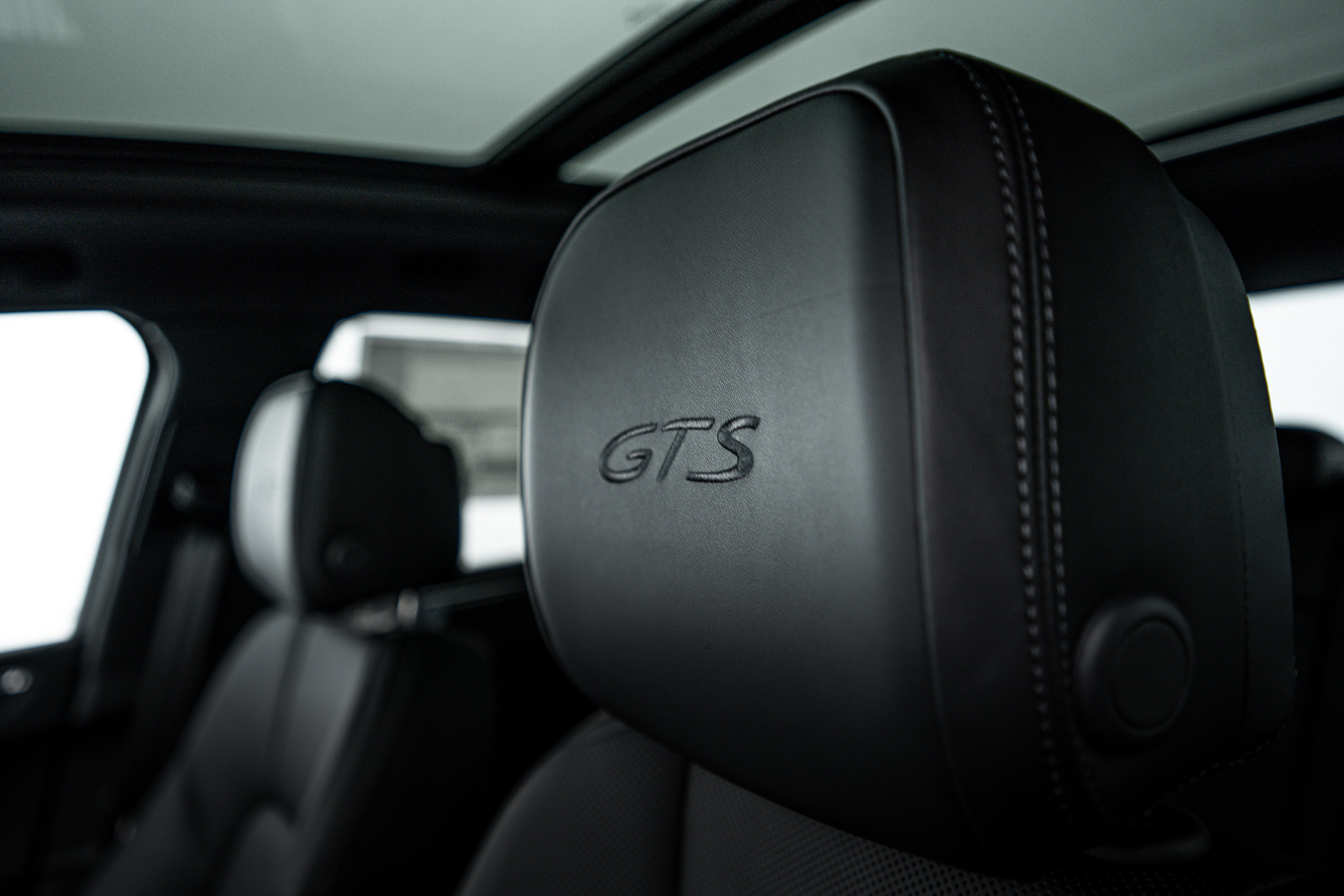 New 2026 Porsche Macan GTS image 20