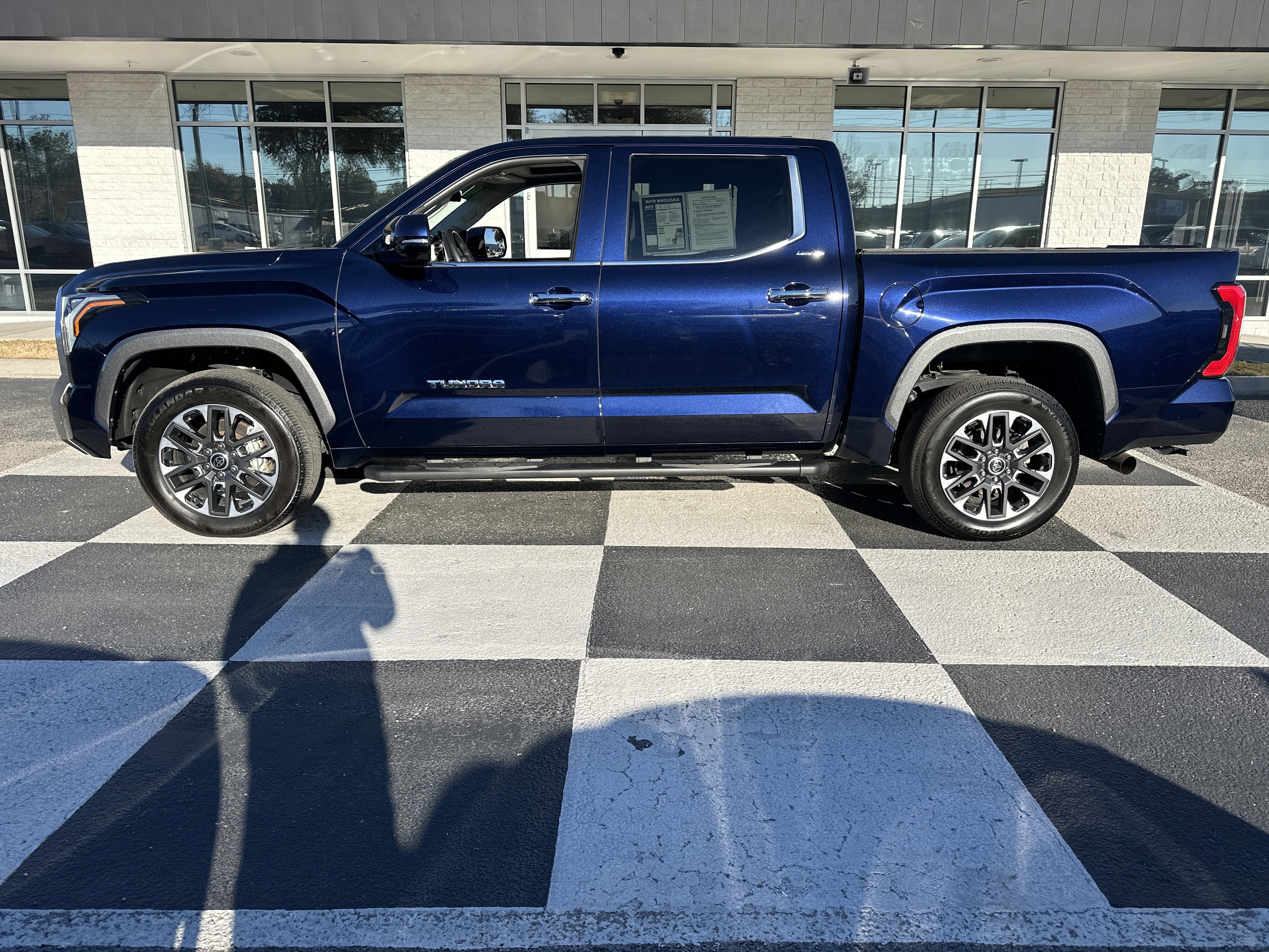 Used 2024 Toyota Tundra Limited image 1