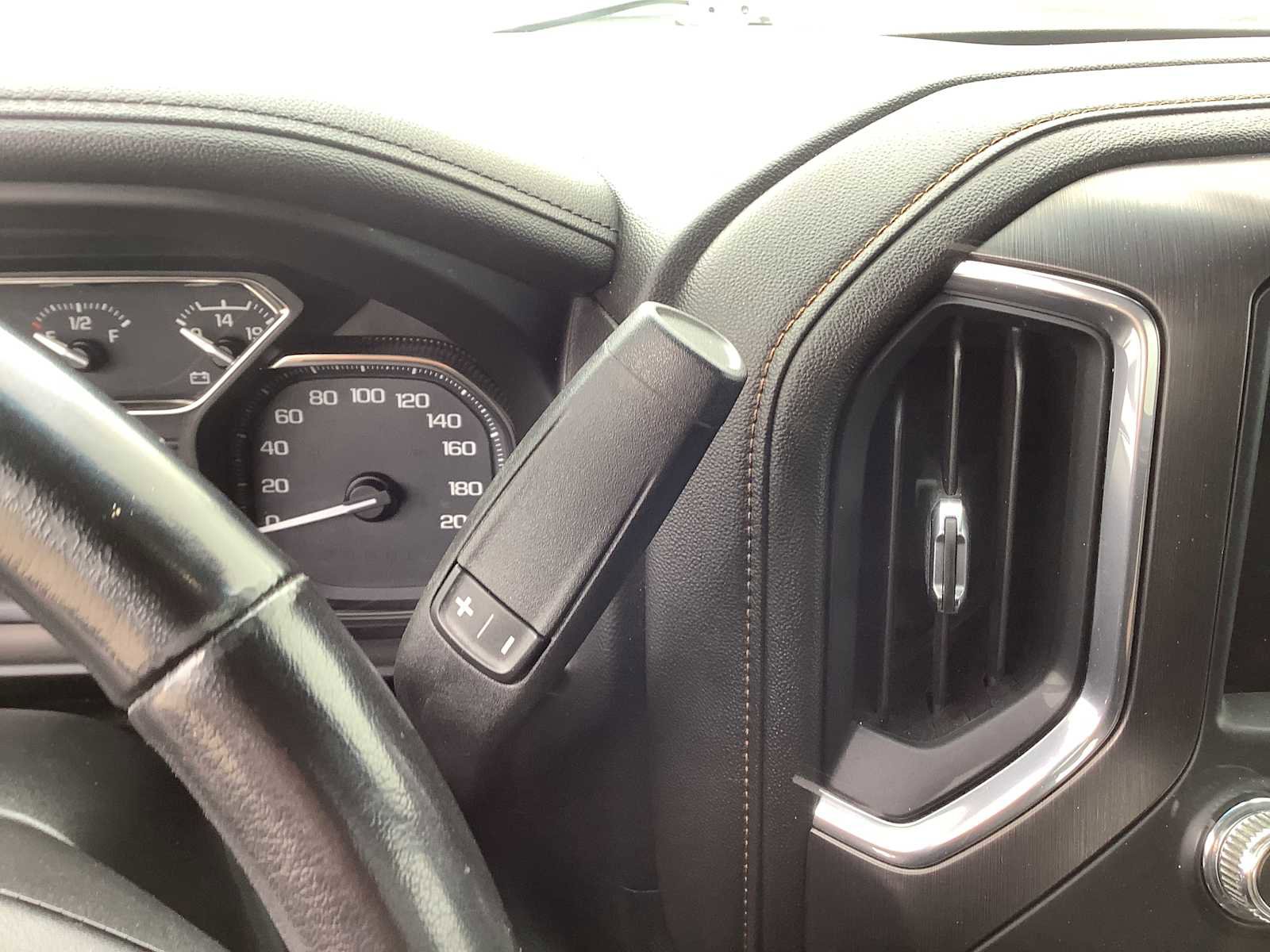 Used 2020 GMC Sierra 1500 AT4 w/ AT4 Premium Package image 18