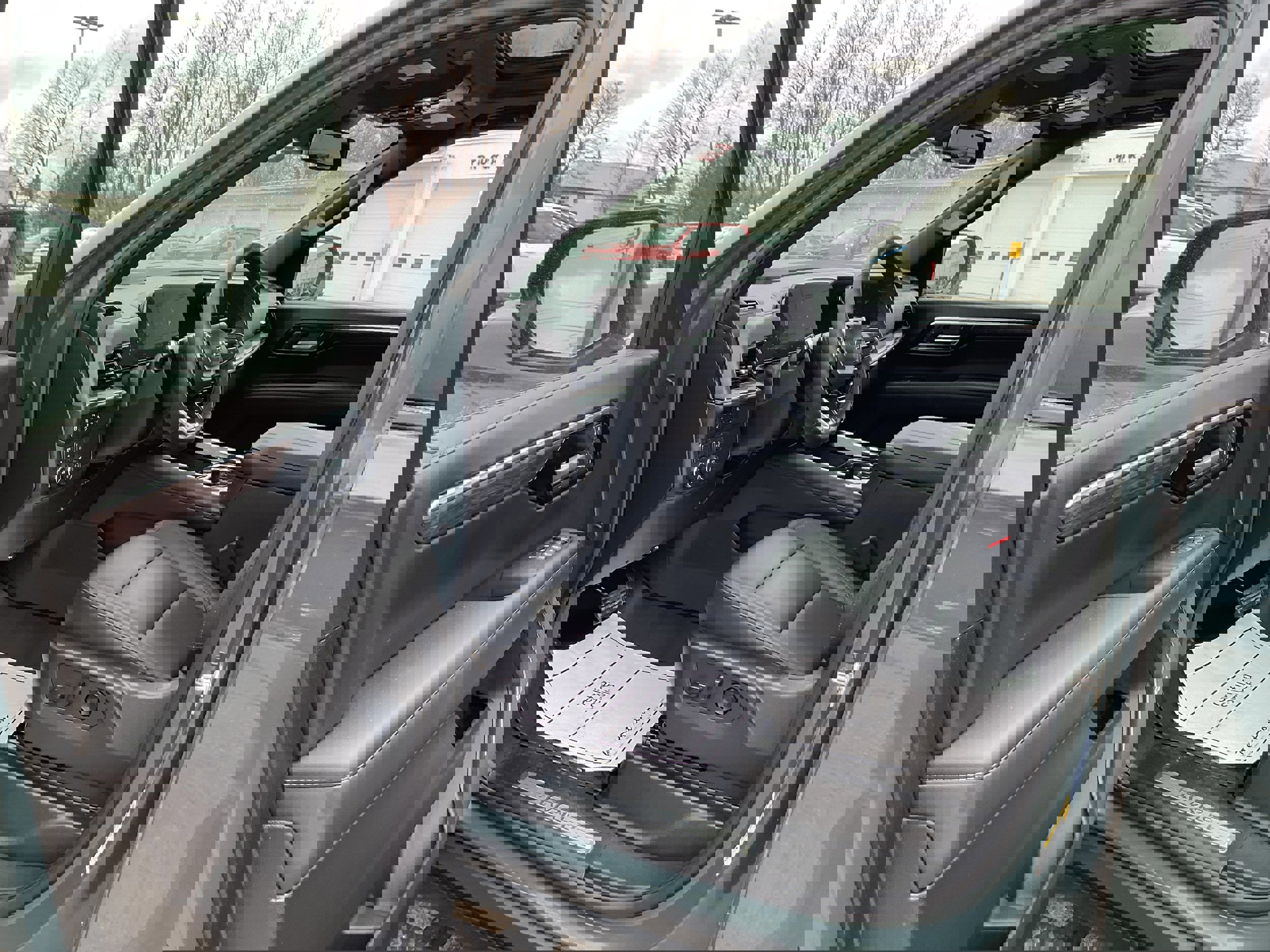 Certified 2026 Chevrolet Tahoe Z71 w/ Comfort Package image 10