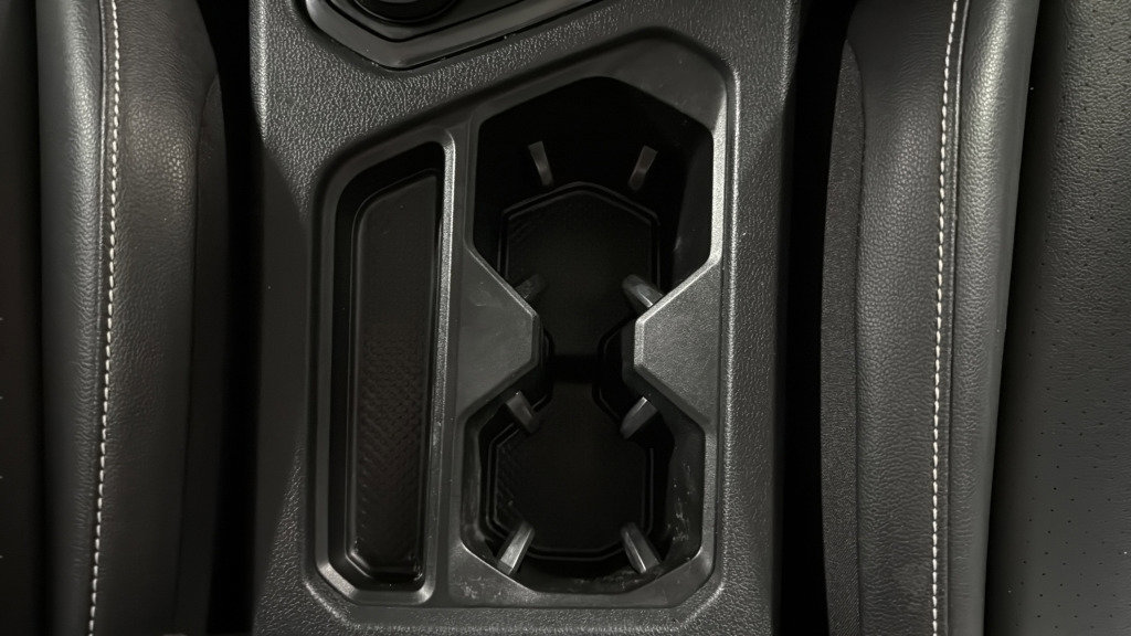 Used 2022 Volkswagen Tiguan SE image 17