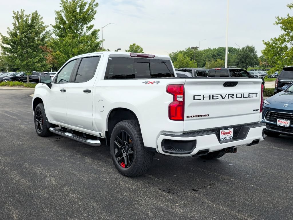 Certified 2022 Chevrolet Silverado 1500 RST w/ Redline Edition AWD/4WD image 10