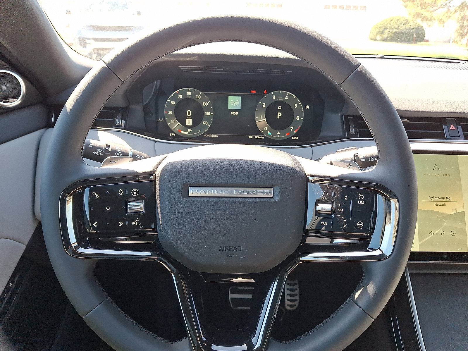 Certified 2026 Land Rover Range Rover Evoque Dynamic SE image 5