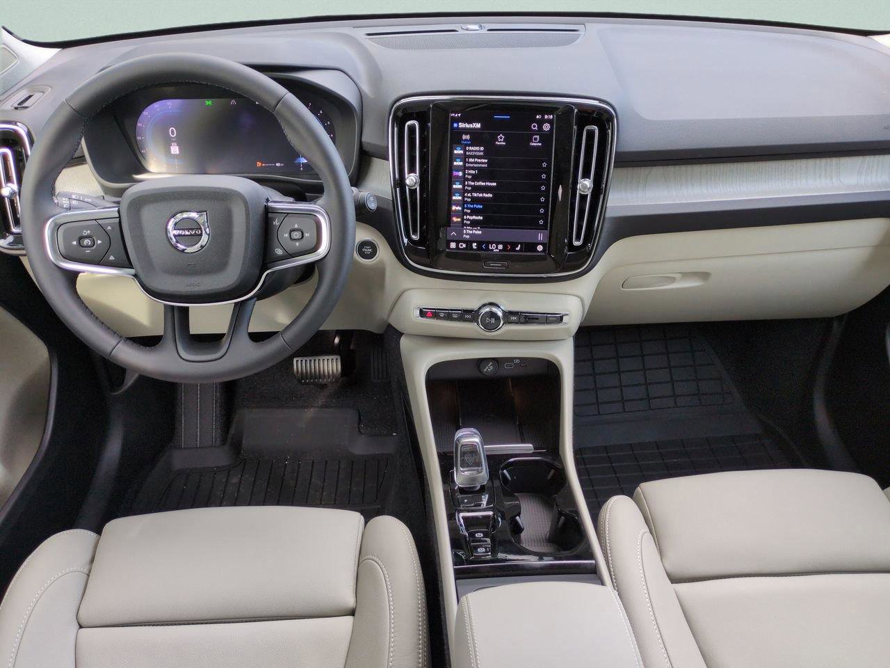 New 2025 Volvo XC40 B5 Plus w/ Protection Package Premier image 11