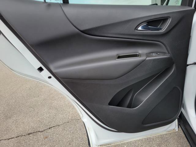 Used 2023 Chevrolet Equinox LT image 31