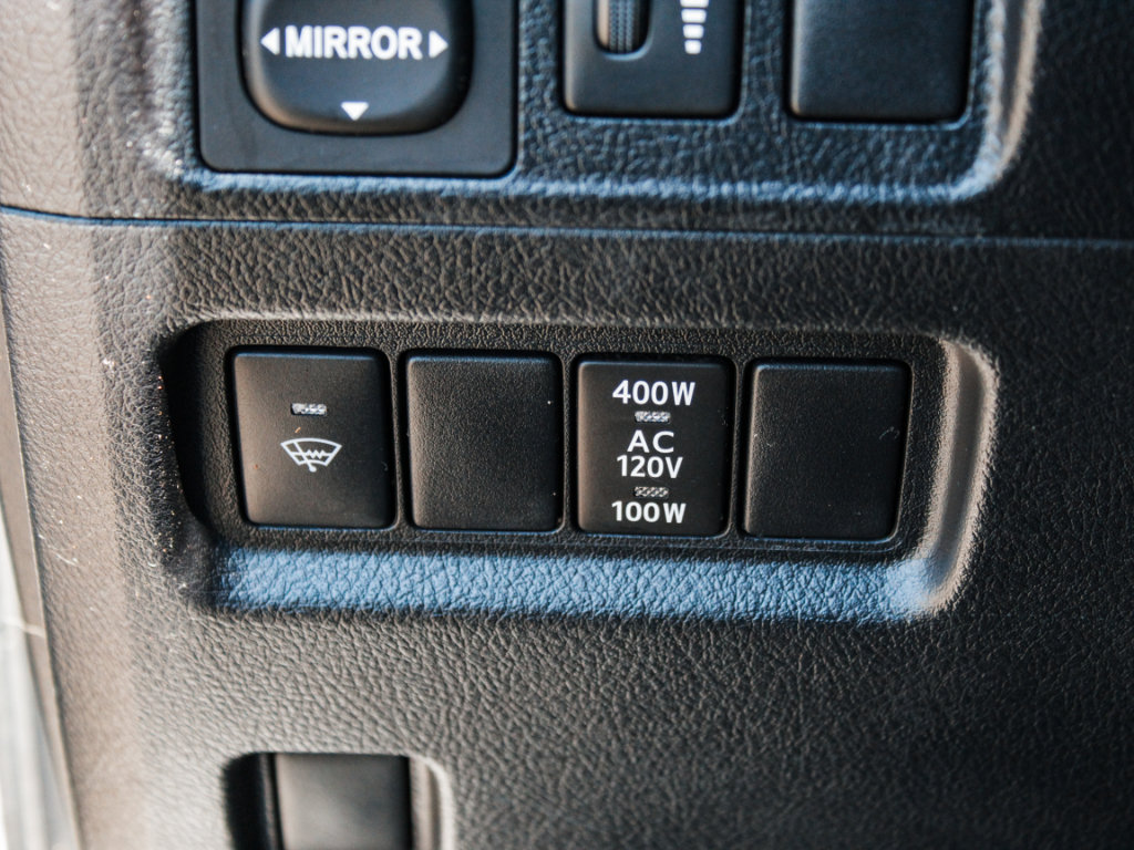 Used 2015 Toyota 4Runner SR5 AWD/4WD image 12