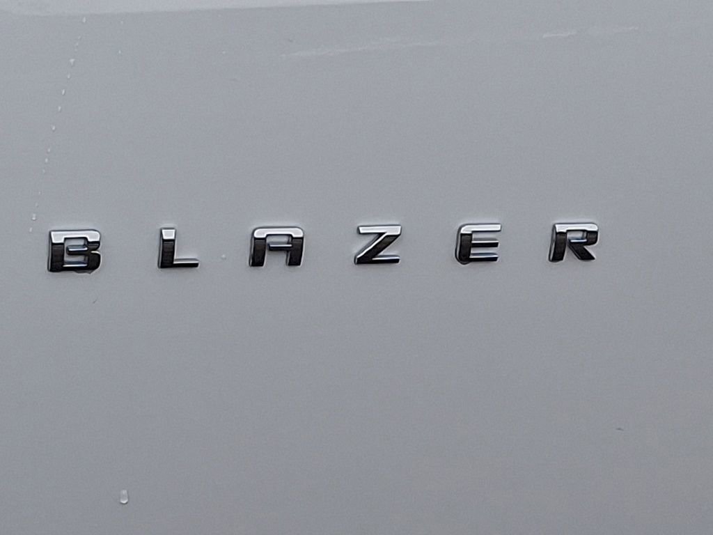New 2026 Chevrolet Blazer LT w/ Convenience Package image 17