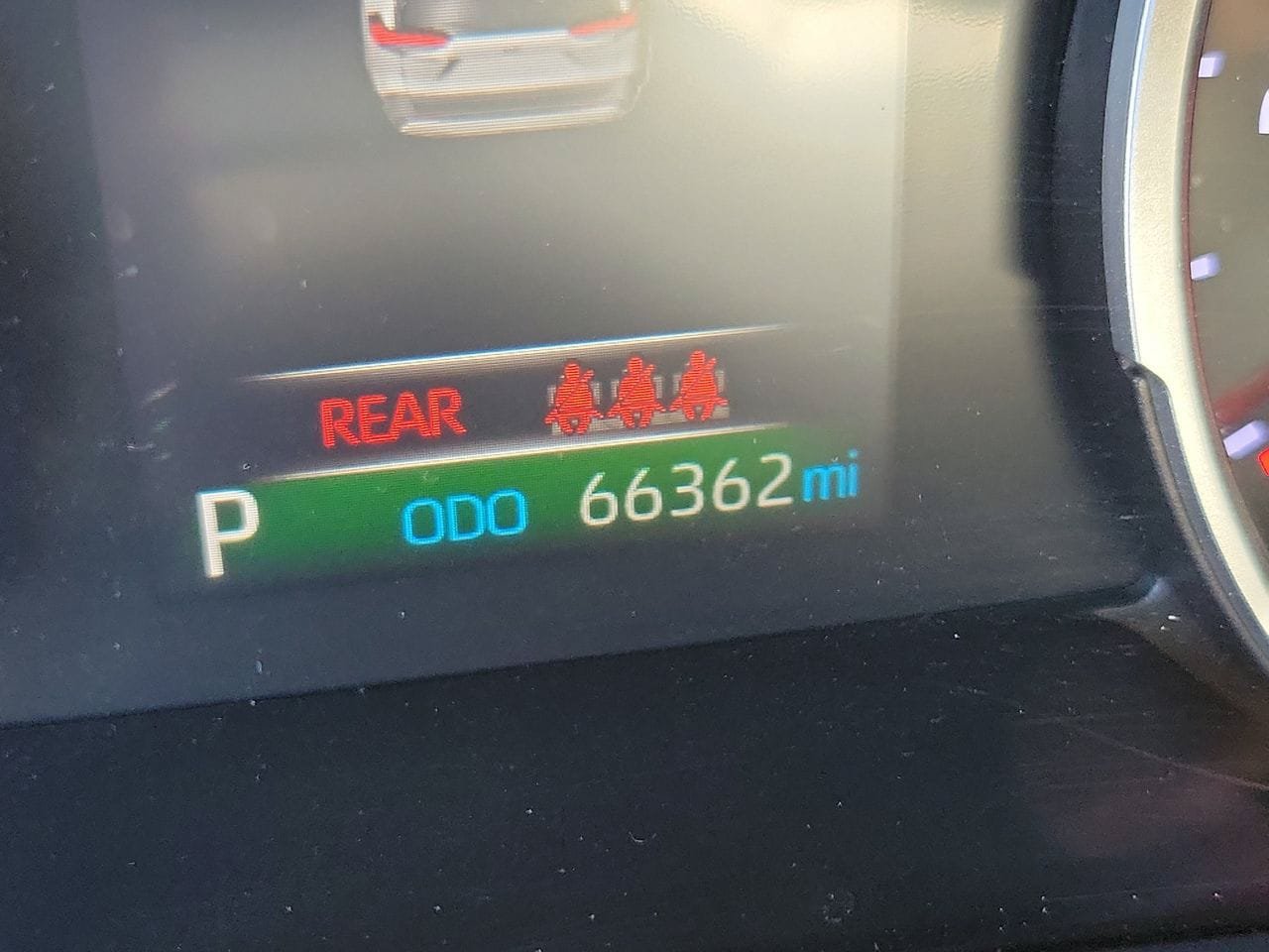 Used 2019 Toyota RAV4 XLE Premium w/ Cold Weather Package FWD image 24