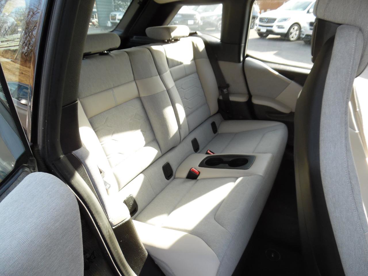 Used 2015 BMW i3 RWD image 22