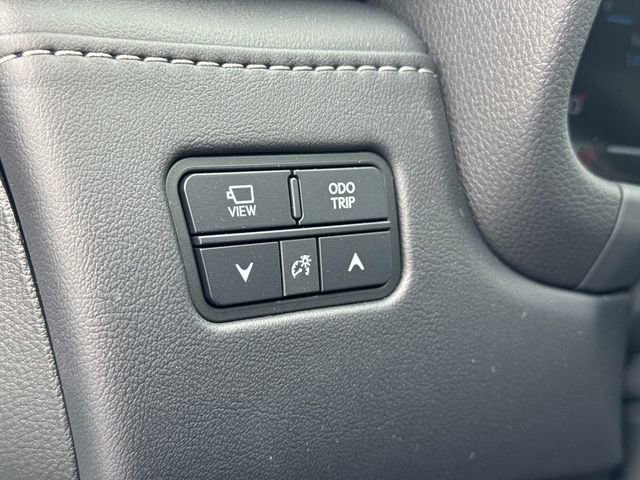 Used 2025 Lexus LX 700h F Sport AWD/4WD image 28