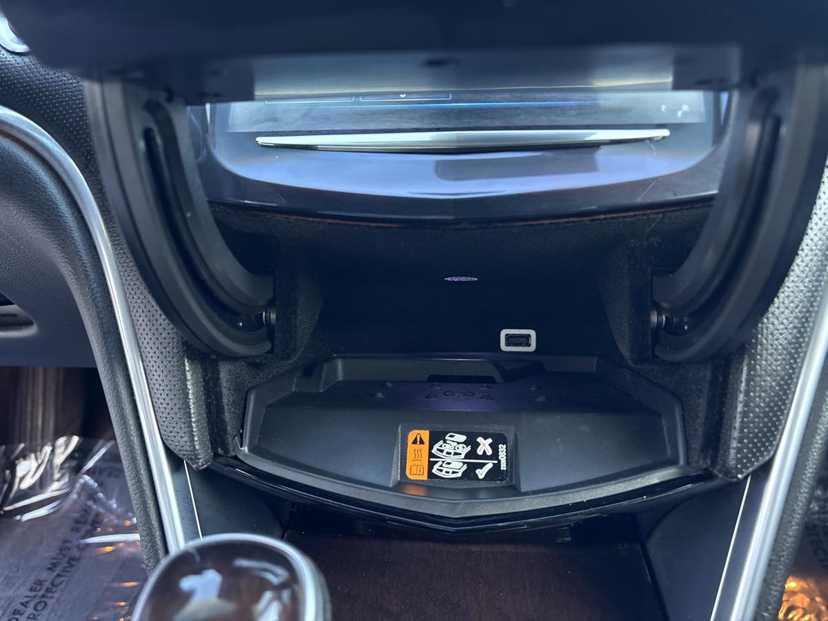 Used 2017 Cadillac XTS Premium Luxury image 34