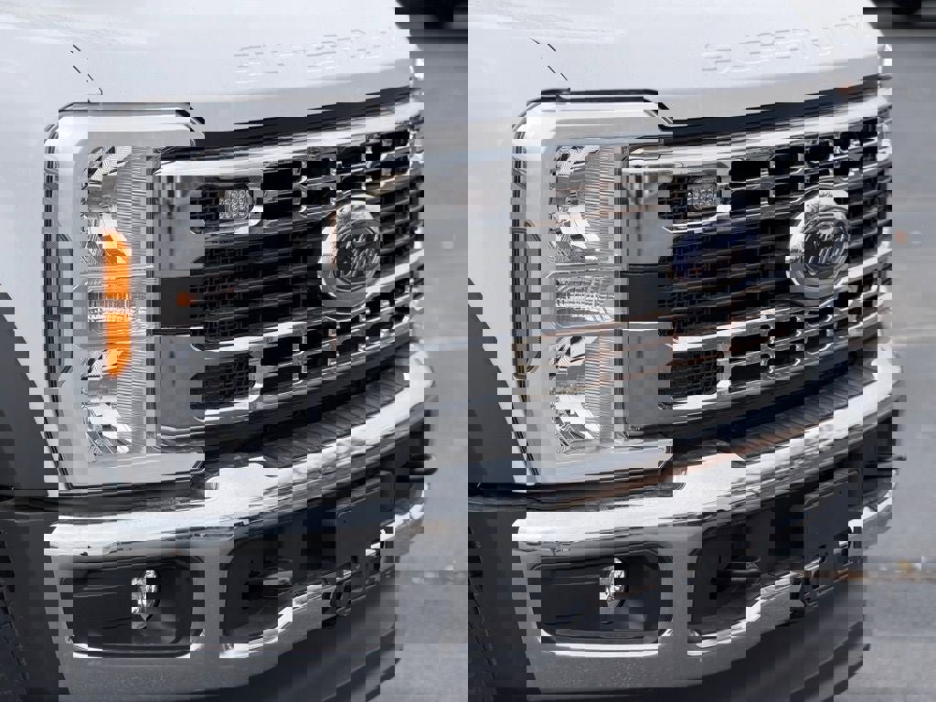 New 2026 Ford F550 4x4 Supercab Super Duty image 12