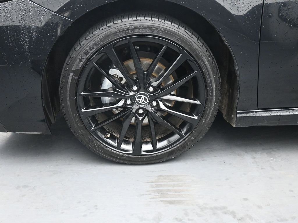 Used 2023 Toyota Camry XSE image 12