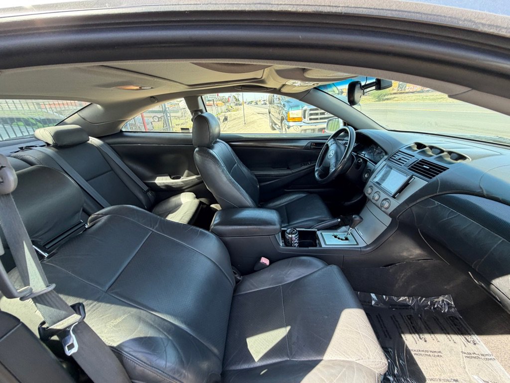 Used 2004 Toyota Solara SE image 23
