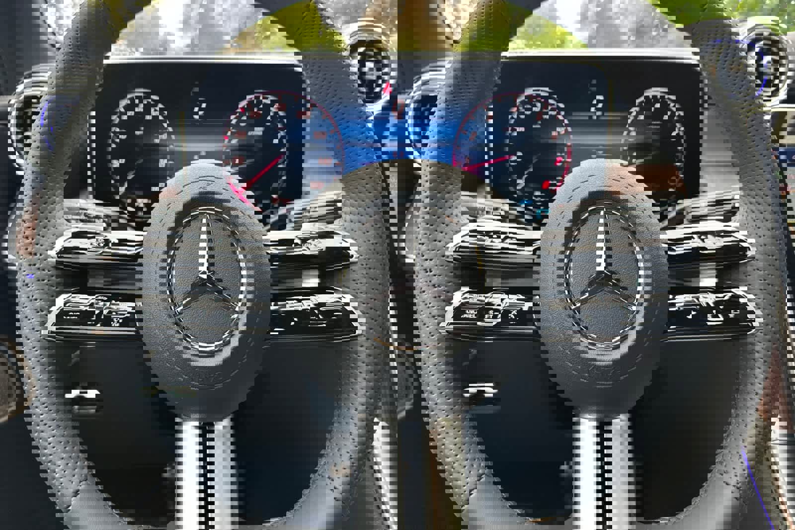 New 2026 Mercedes-Benz GLC 300 image 23