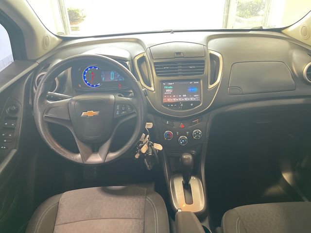Used 2015 Chevrolet Trax LS FWD image 15