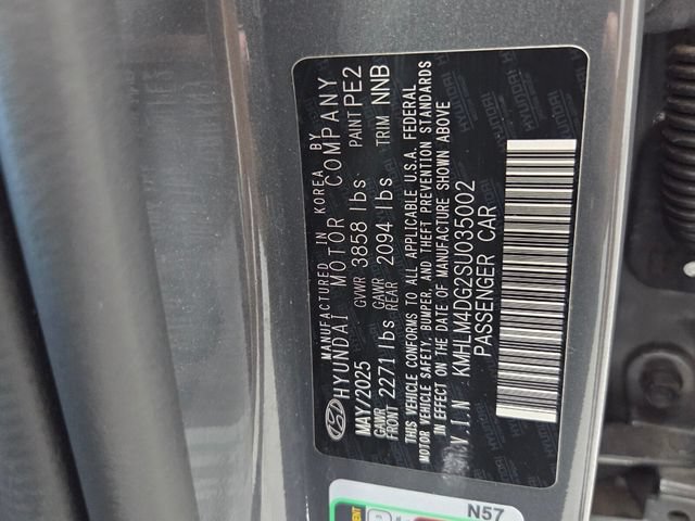 Certified 2025 Hyundai Elantra Sport FWD image 18
