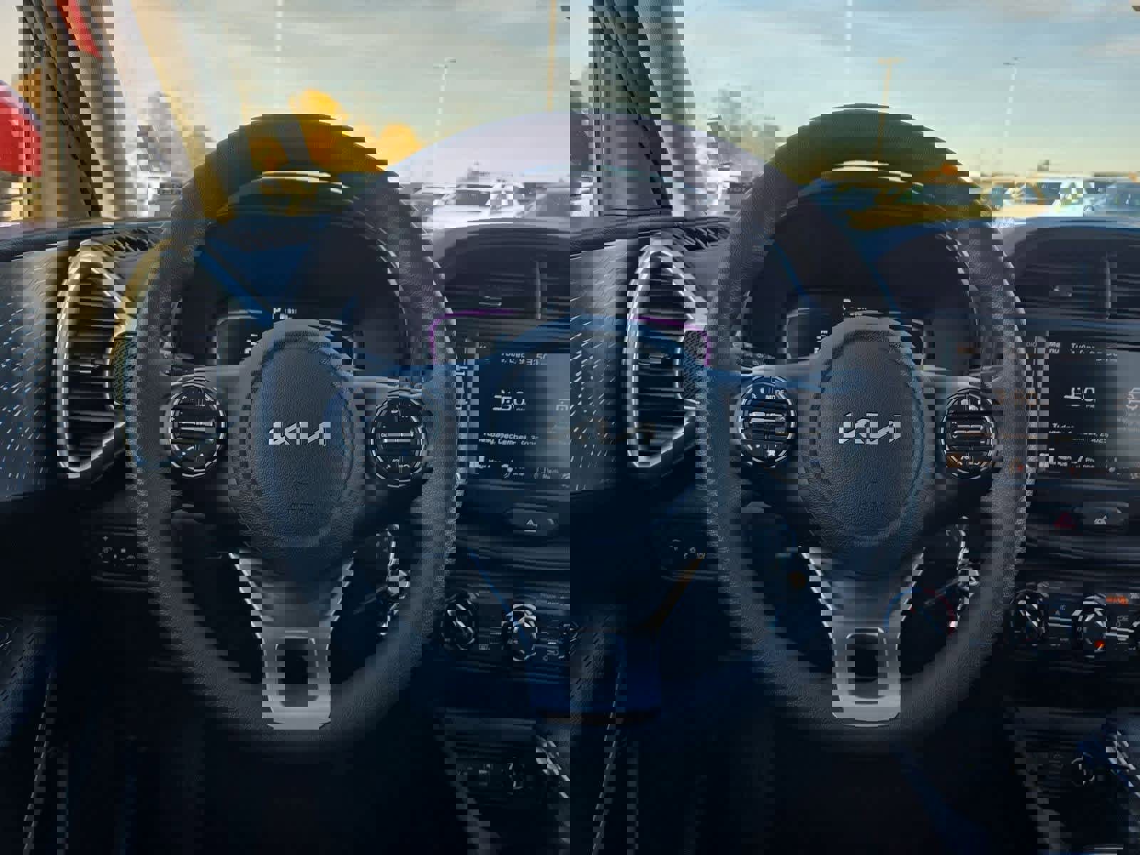 Certified 2024 Kia Soul LX w/ Option Group 015 image 21