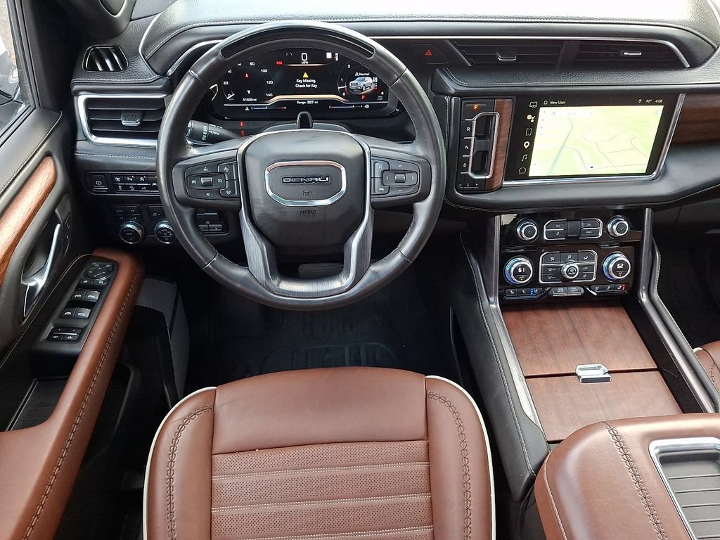 Certified 2023 GMC Yukon XL Denali Ultimate AWD/4WD image 14