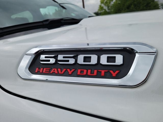 New 2026 RAM 5500 Tradesman w/ Chrome Appearance Group AWD/4WD image 9