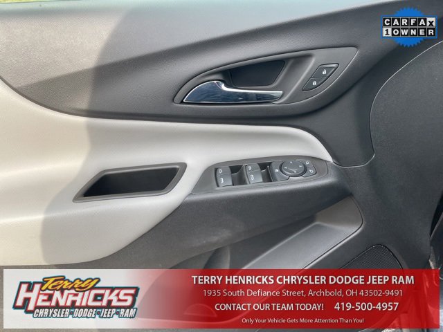 Used 2023 Chevrolet Equinox LT image 18