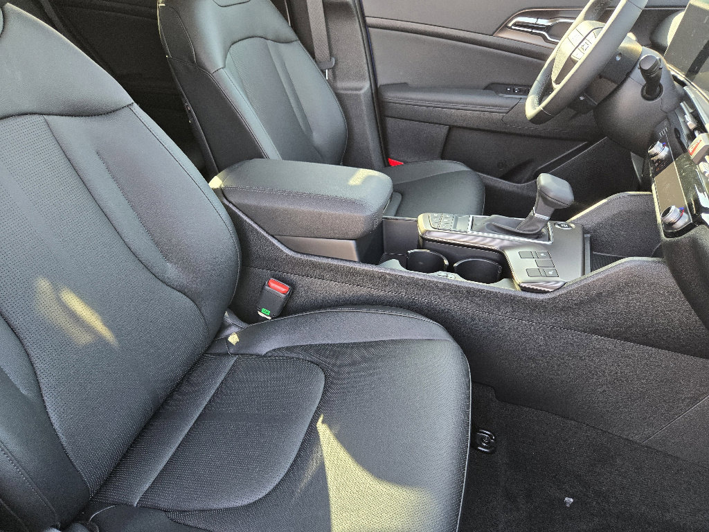 New 2026 Kia Sportage SX image 10