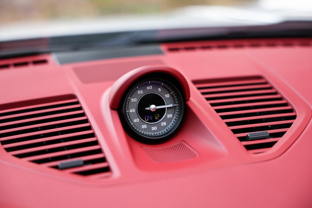 Used 2022 Porsche 911 Turbo image 37